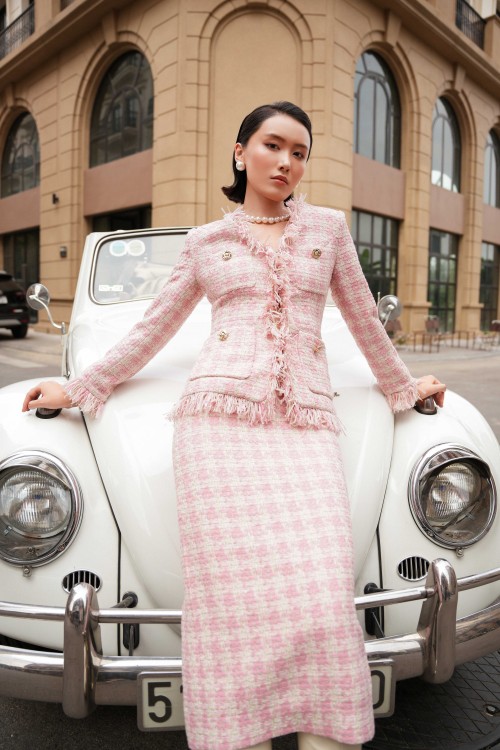 Sixdo Pink Tweed Pencil Skirt